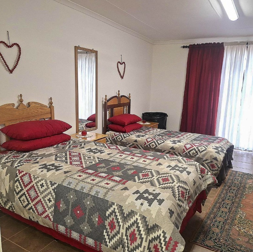 3 Bedroom Property for Sale in Lindequesdrif North West